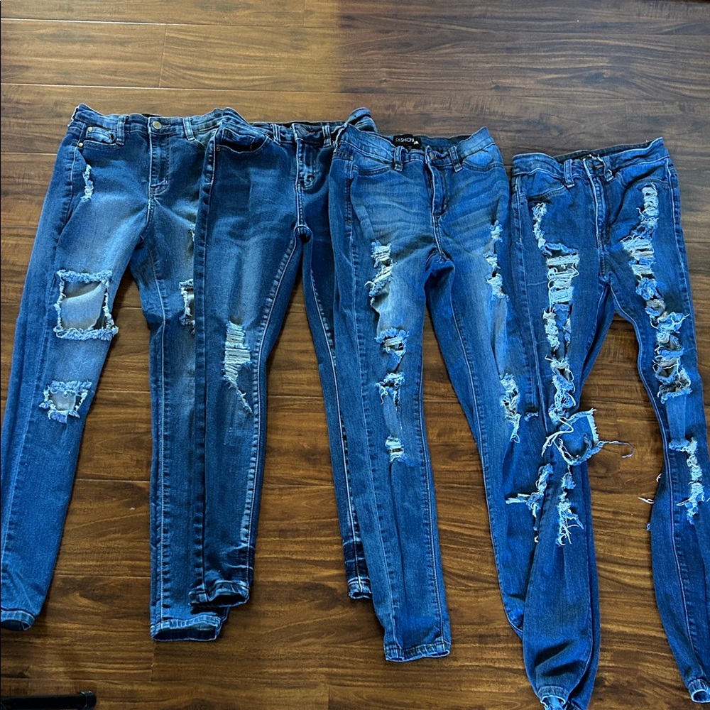 BUNDLE BULK Fashion Nova Distressed Blue Jeans for Women